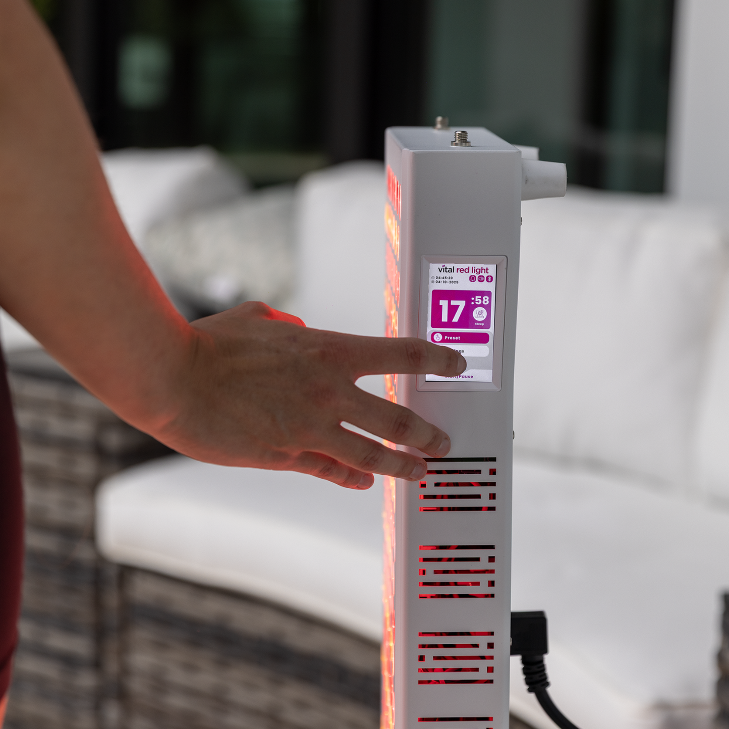 Vital Elite 2.0 – Professional 9-Wavelength Red Light Therapy Panel