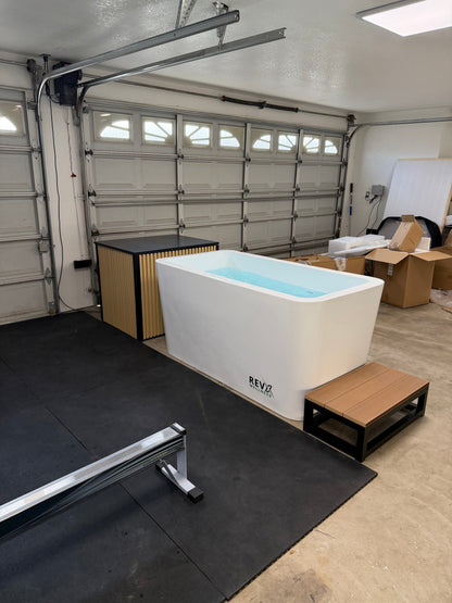 RevX Acrylic X Tub Cold Plunge with LUX High Performance Chiller and Filtration System