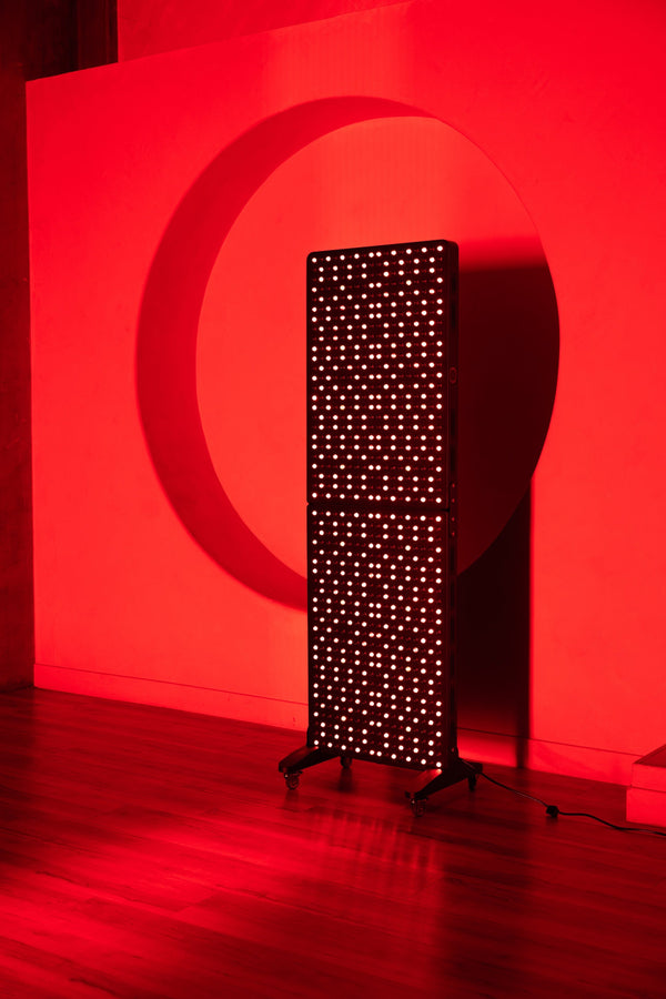 The Max Panel Full Body Red Light Therapy Panel - 900 LEDs, 7 Wavelengths