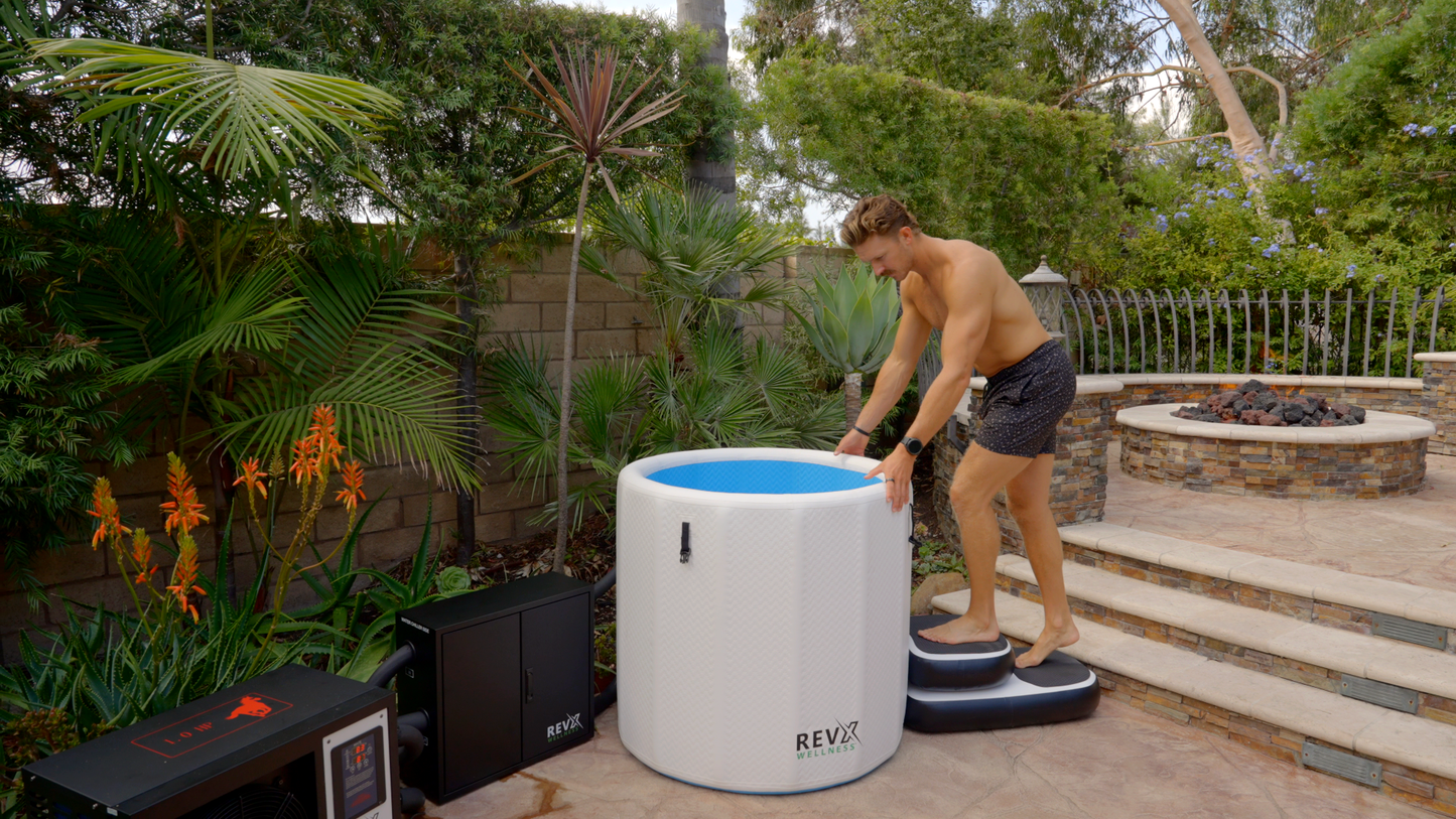 RevX Inflatable Cold Plunge Barrel with Inflatable Steps