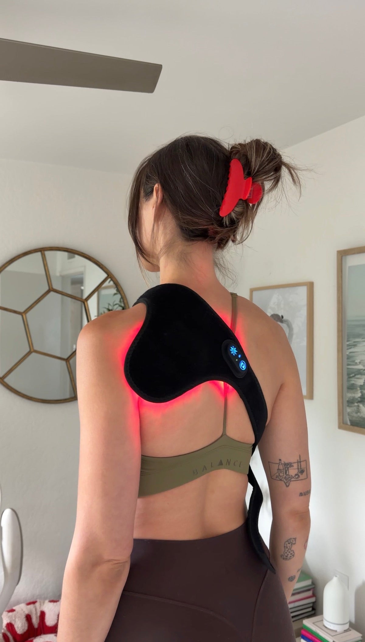The Wrap Cordless Red Light Therapy Wrap - 82 LEDs
