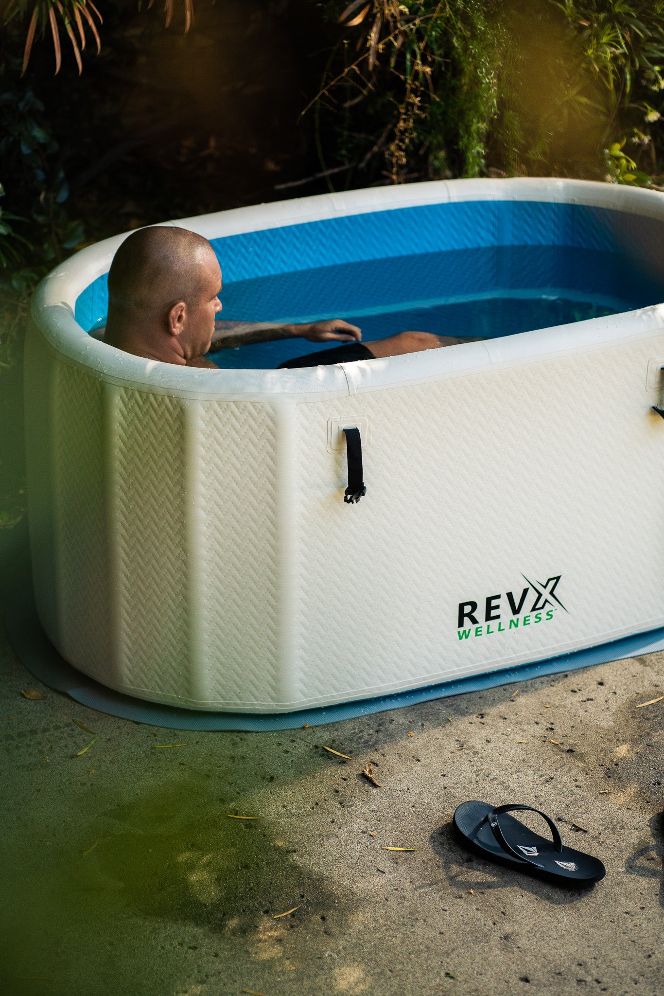 RevX Inflatable Cold Plunge Tub Classic